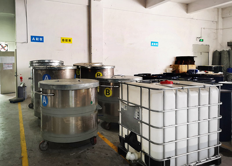 模具硅膠未到時間就出現脫模的原因 ？