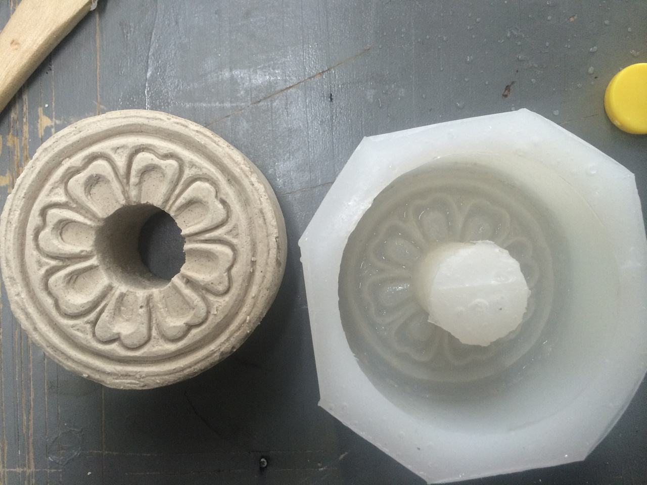 固化好的硅膠模具放置多久不能用了？